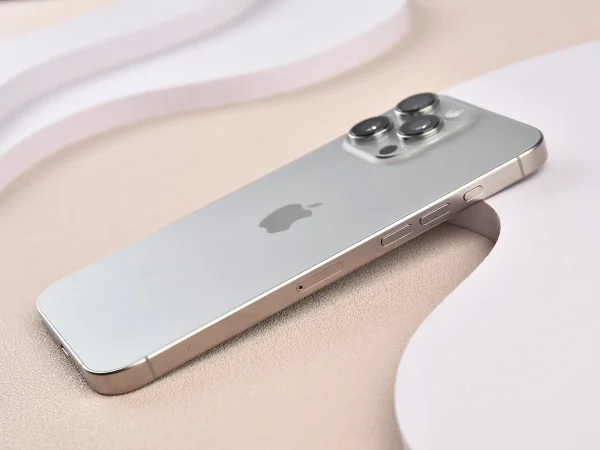 100% Original iPhone 16 Pro MAX Smartphone 6.3" Dual SIM Unlocked 5G Cell Phone Retina XDR OLED Face ID 16P 128GB/256/512GB/1T - Image 24